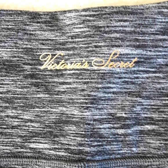 Victoria's Secret Sz S Gray Highrise Cropped Pockets Logo Spell out Leggings - Picture 6 of 11
